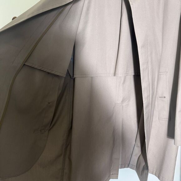 London Fog Vintage Men’s Taupe Hidden Button Down Trench Coat Size 42 Long - Picture 9 of 9